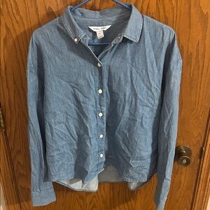 NWT old navy the boyfriend shirt blue button up medium women’s